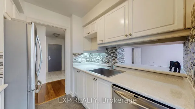 Additional image 13 of 71 Simcoe St Unit 1204