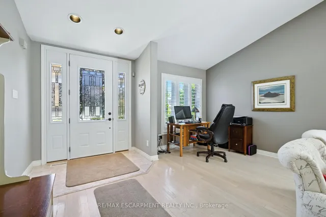 Additional image 7 of 17 Hillgarden Dr