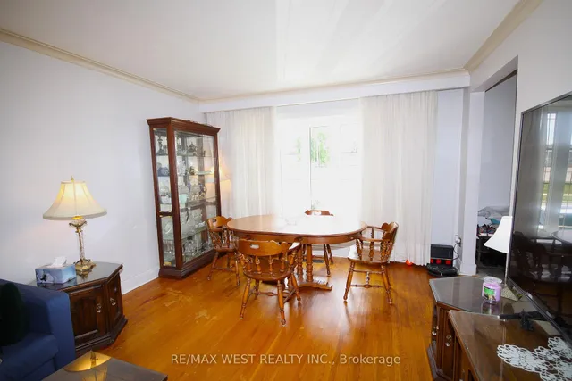 Additional image 9 of 23 Cove Dr