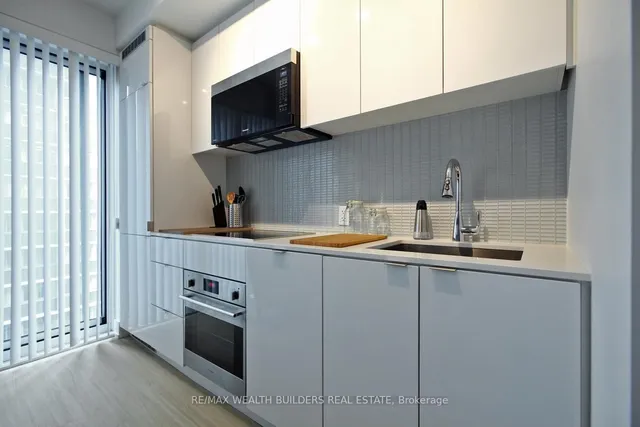 Additional image 11 of 7 Grenville St Unit 1108