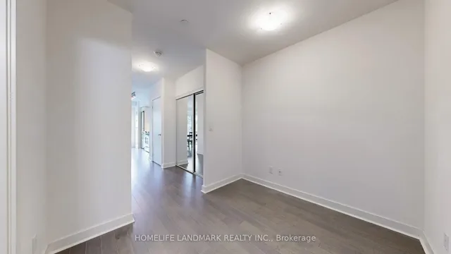 Additional image 25 of 58 Orchard View Blvd Unit 308