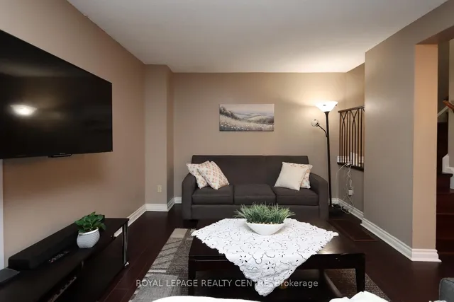 房产图片 12 - 444 Silverstone Dr 单元 11