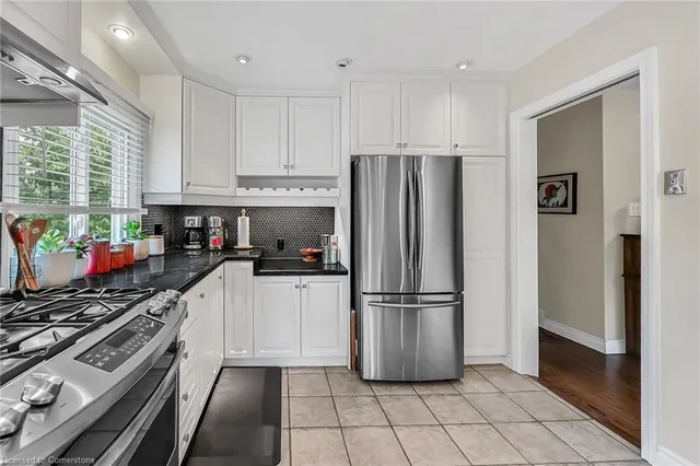 Additional image 17 of 272 St Andrews Dr