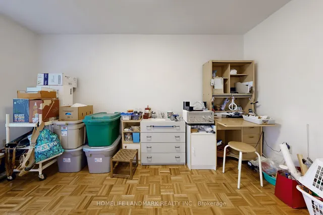 Additional image 29 of 32 L'amoreaux Dr