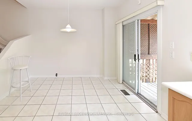 Additional image 9 of 29 Harbourview Cres