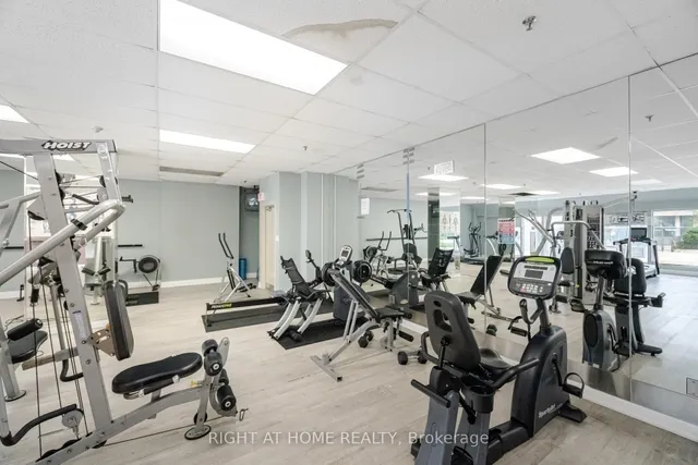 Additional image 23 of 1470 Midland Ave Unit 807