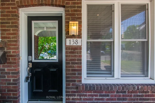 Additional image 38 of 138 Woodmount Ave