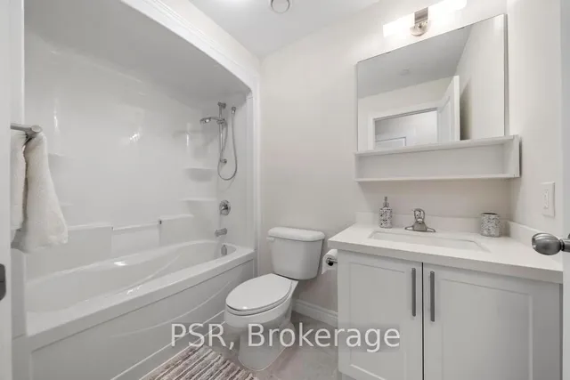 Additional image 31 of 2750 King St Unit 215
