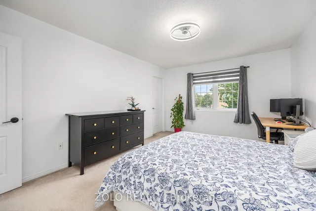 Additional image 22 of 79 Crystalview Cres