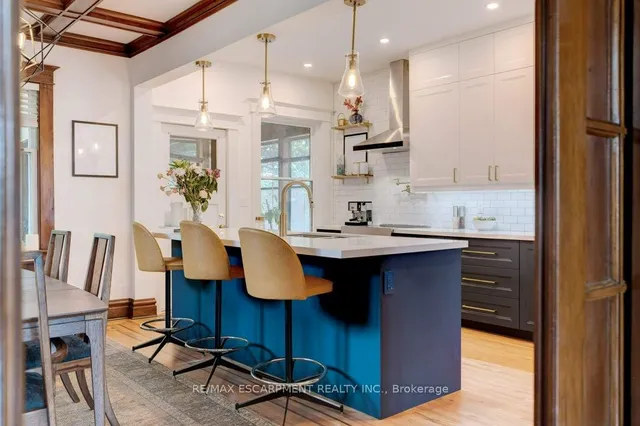 Additional image 12 of 176 Sherman Ave