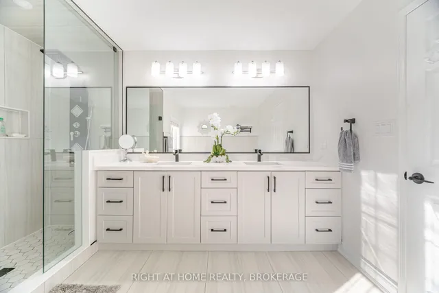 Additional image 26 of 2226 Viking Cres