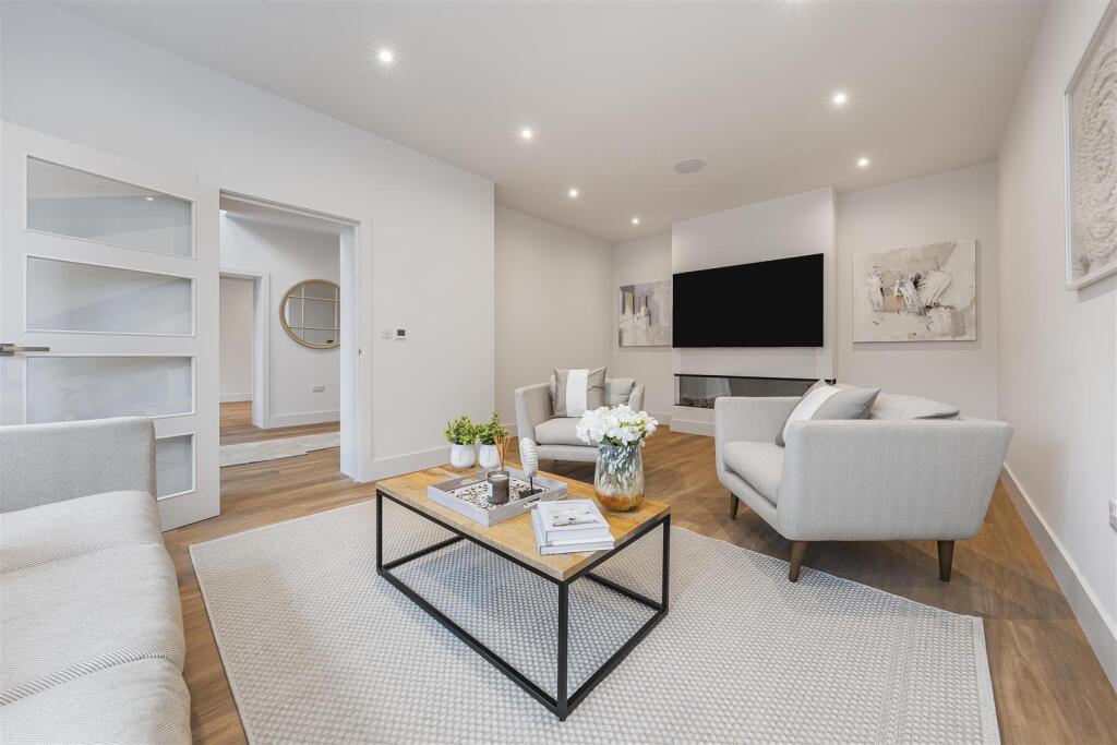 Additional image 6 of Bucknalls Drive, Bricket Wood, St. Albans