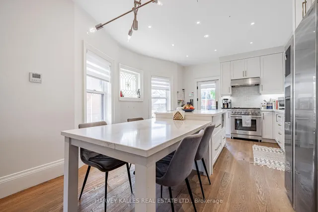 Additional image 21 of 386 Palmerston Blvd