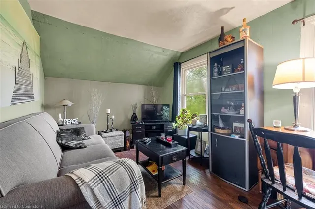 Additional image 18 of 382 Beach Blvd