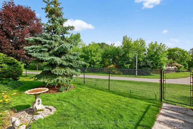 Additional image 44 of 28 Palgrave Cres