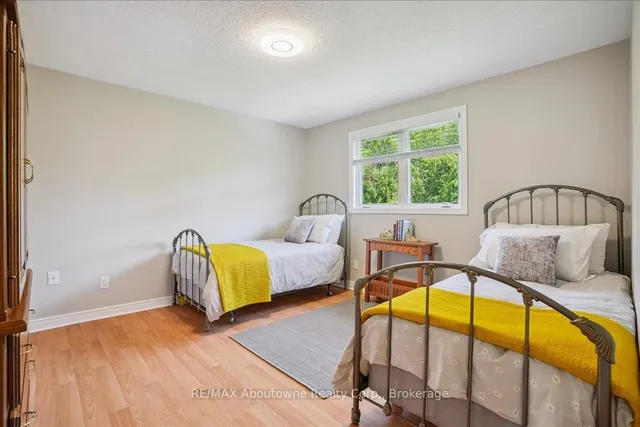 Additional image 28 of 559 Wallace St