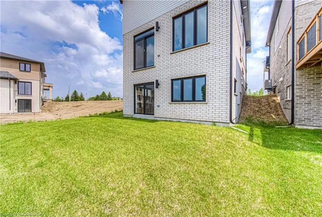 房产图片 45 - 719 Benninger Dr