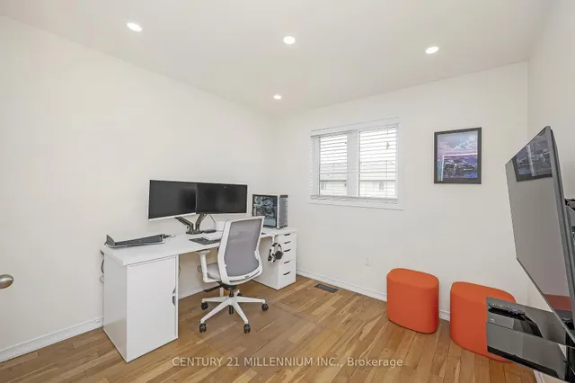 Additional image 34 of 43 Bankfield Cres