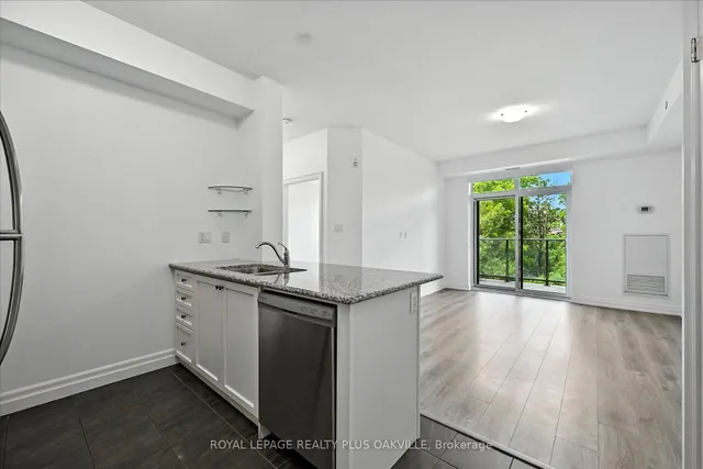 Additional image 10 of 125 Shoreview Pl Unit 316