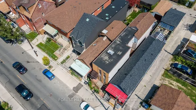 Additional image 10 of 139 Christie St