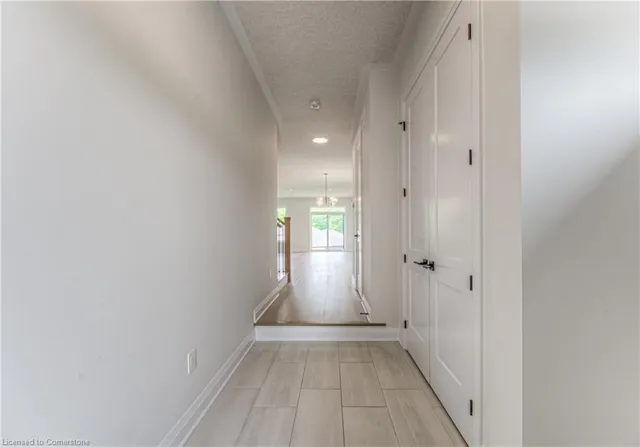 房产图片 8 - 719 Benninger Dr