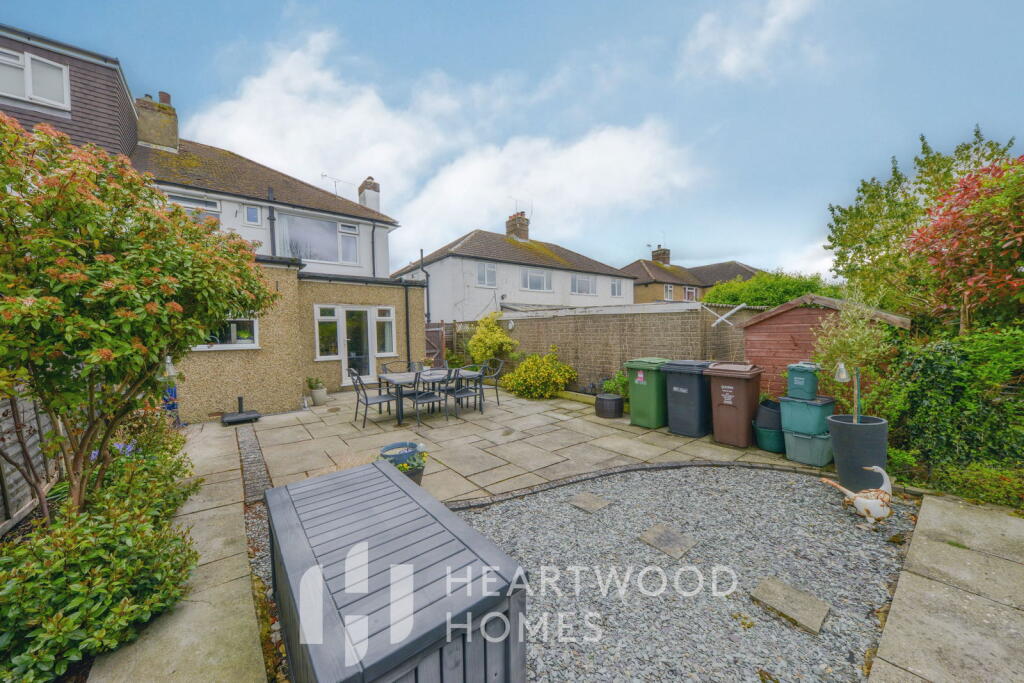 Additional image 25 of Oakwood Drive, St. Albans, AL4 0UL