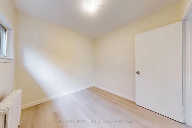 Additional image 23 of 126 A Sixteenth St