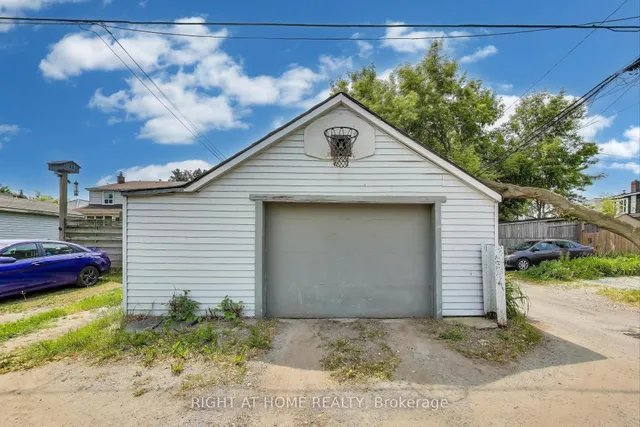 Additional image 25 of 2 sutherland Ave