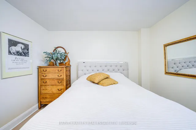 Additional image 16 of 408 Silverthorn Ave