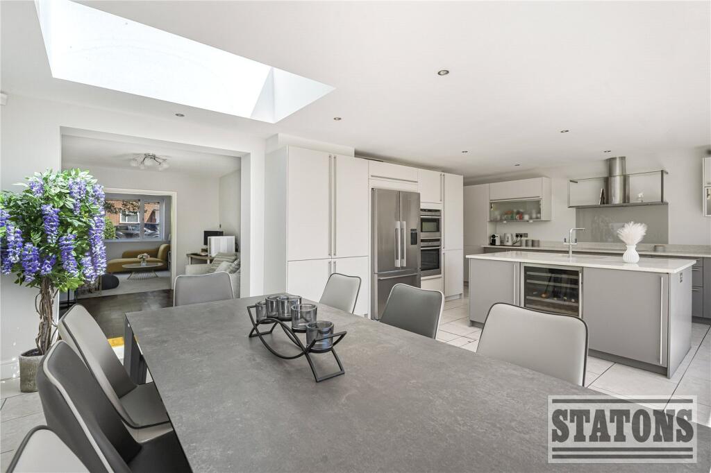 Additional image 4 of The Gardens, Brookmans Park, Hertfordshire, AL9