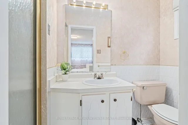 Additional image 21 of 35 Countryman Circ