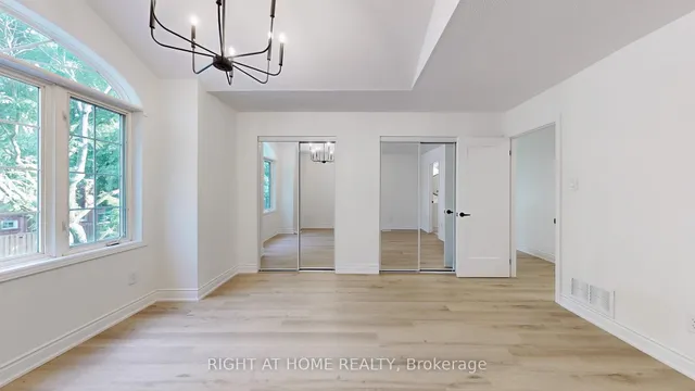 Additional image 25 of 1335 guelph line Rd Unit 10