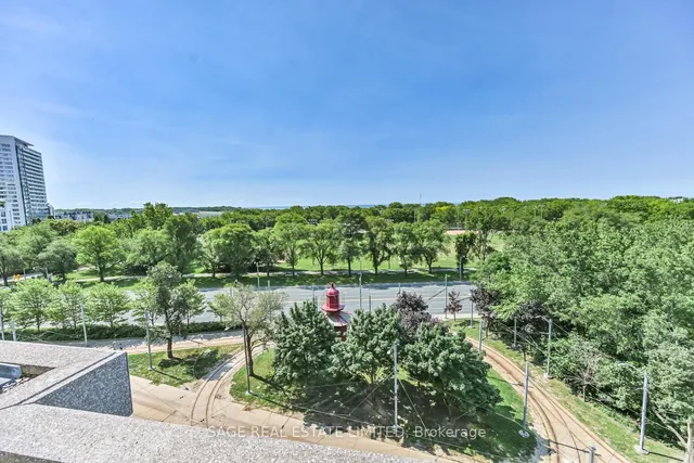 Additional image 30 of 215 Fort York Blvd Unit 702