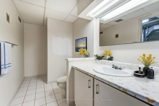 Additional image 40 of 459 Glenashton Dr