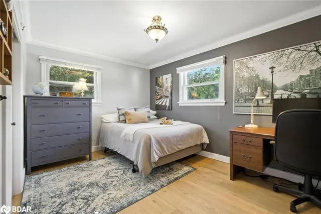 Additional image 24 of 247 Elmhurst Cres