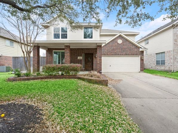 9726 Green Valley Ln, Houston, TX 77064