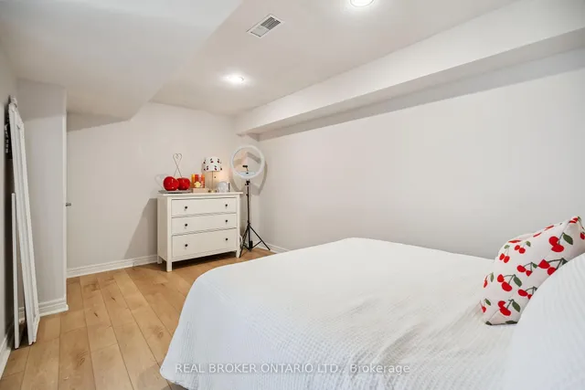 Additional image 31 of 5350 Haldimand Cres