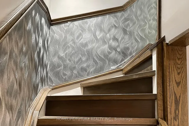 Additional image 33 of 75 Calverley Tr