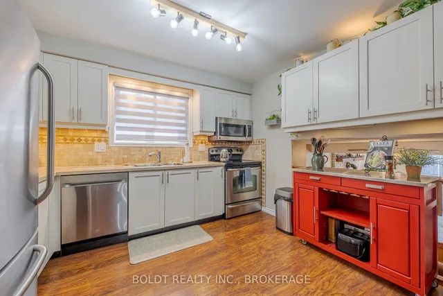 Additional image 9 of 395 Rexford Dr