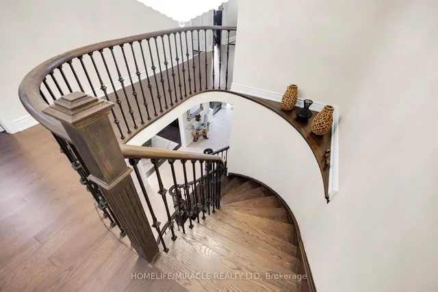 Additional image 20 of 24 Fauna Crt