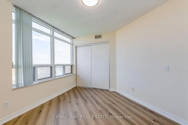 Additional image 26 of 35 Kingsbridge Garden Circ Unit 708