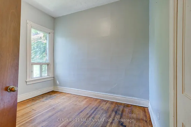 Additional image 33 of 144 Robert St