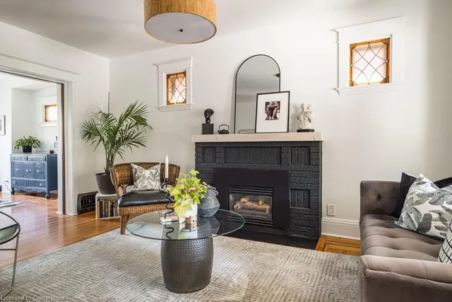 Additional image 6 of 39 Maplewood Ave