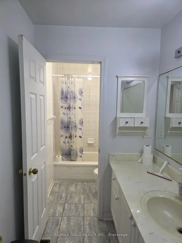 Additional image 42 of 42 Zimmer St