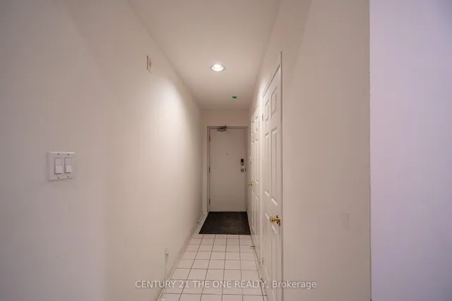 Additional image 33 of 28 Rosebank Dr Unit 1102