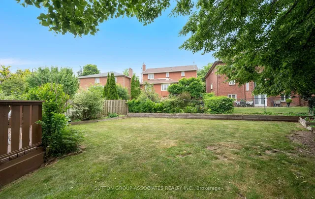 Additional image 11 of 1252 Greenwood Cres