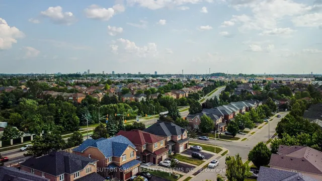 Additional image 26 of 39 Morningmist St