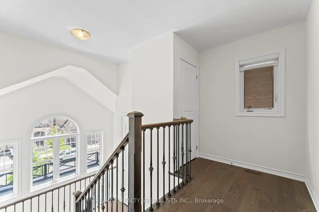 Additional image 20 of 24 Wainwright Dr