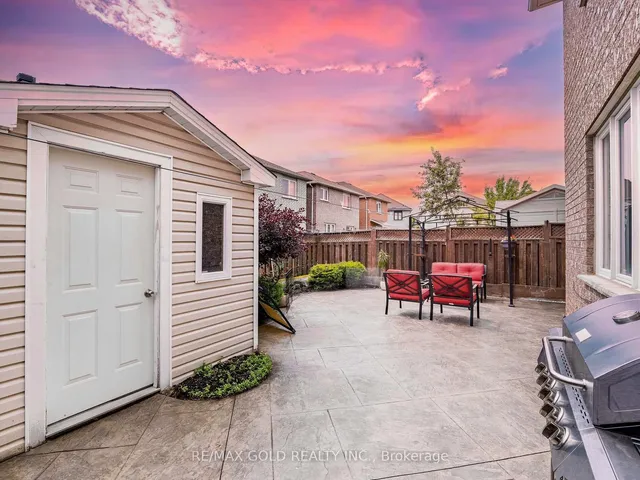 Additional image 35 of 22 Salonica Rd