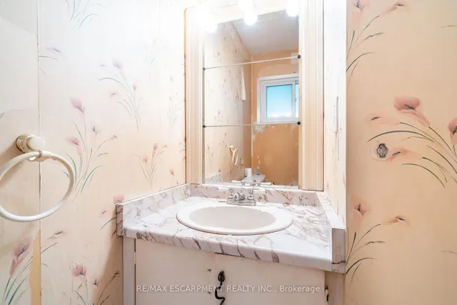 Additional image 8 of 2050 Upper Middle Rd Unit 153